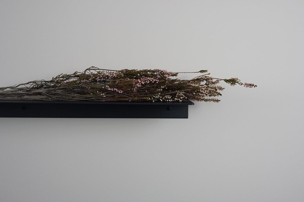 black flat ledge